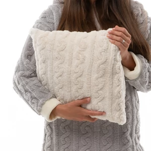 Poppy Csavart Párna, Ekrü 40X40