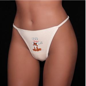 Poppy Niki Vuk, Drapp tanga