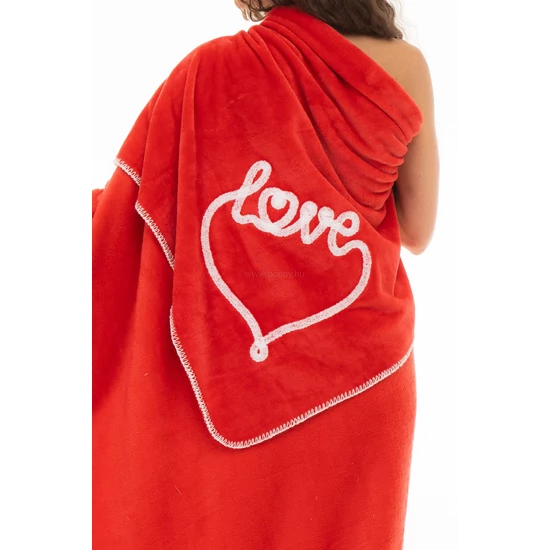 Poppy Hímzett Takaró, Love Piros